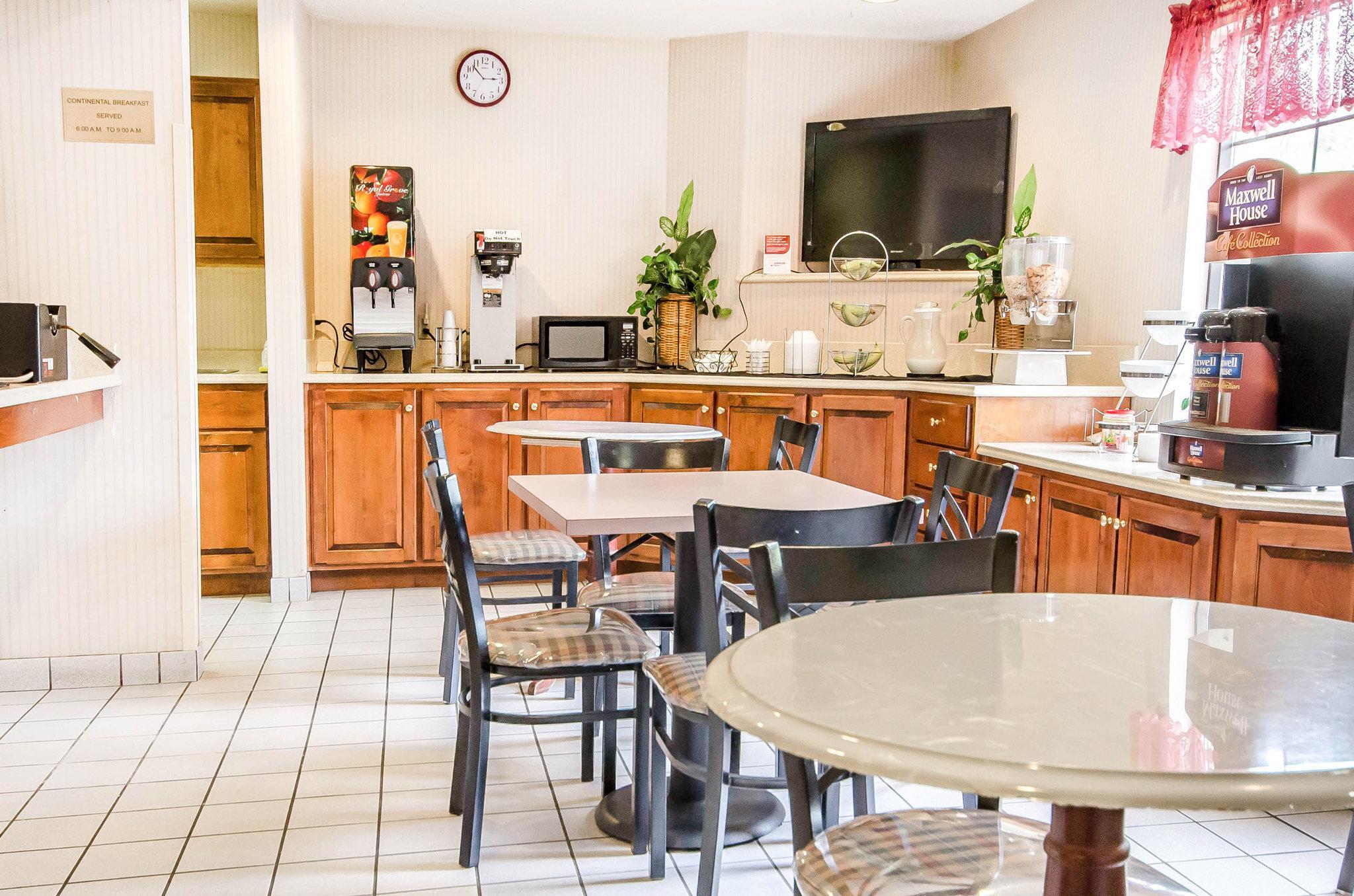 Econo Lodge Лондон Екстер'єр фото